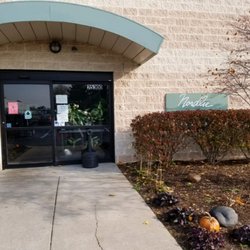 Kennicott Warren - Nordlie Detroit front entrance