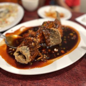 Shanghai Zhen Gongfu - 76. Crispy Whole Yellowfish with Chili Sauce - Shanghainese Near Me - Elmhurst, New York Shanghai Zhen Gongfu - 76. Crispy Whole Yellowfish with Chili Sauce - Shanghainese Near Me - Elmhurst, New York