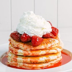 Strawberry Tall Cakes