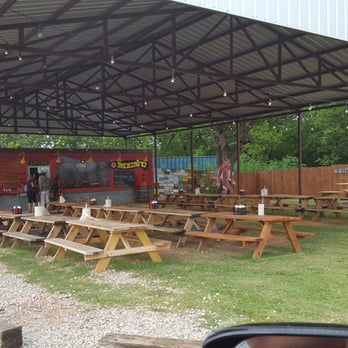 Butcher BBQ Stand - Barbeque Near Me - Wellston, Oklahoma