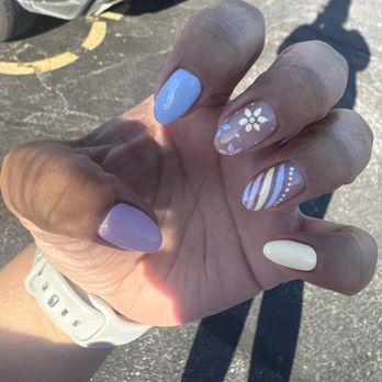 MARIA NAILS - Updated June 2026 - 21 Photos - 1116 E Oakland Ave