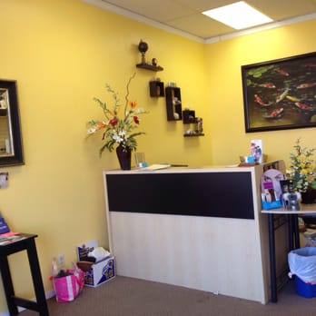 Advance Eye Care - Clean and comfortable environment - Optometrists Near Me - Gilroy, California Advance Eye Care - Clean and comfortable environment - Optometrists Near Me - Gilroy, California
