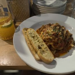 Fettuccine Bolognese and spicy mango margarita