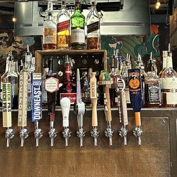 Minglewood Harborside - Great craft beer selection. - Bars Near Me - Gloucester, Massachusetts Minglewood Harborside - Great craft beer selection. - Bars Near Me - Gloucester, Massachusetts
