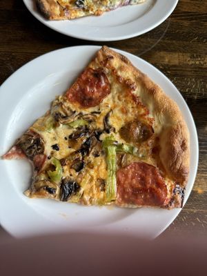 Belltown Pizza by null