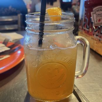 Phil's BBQ - Whiskey lemonade - Barbeque Near Me - Santee, California