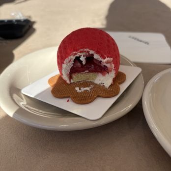 Layered - Strawberry interior cake - Bakeries Near Me - Fairfax, Virginia