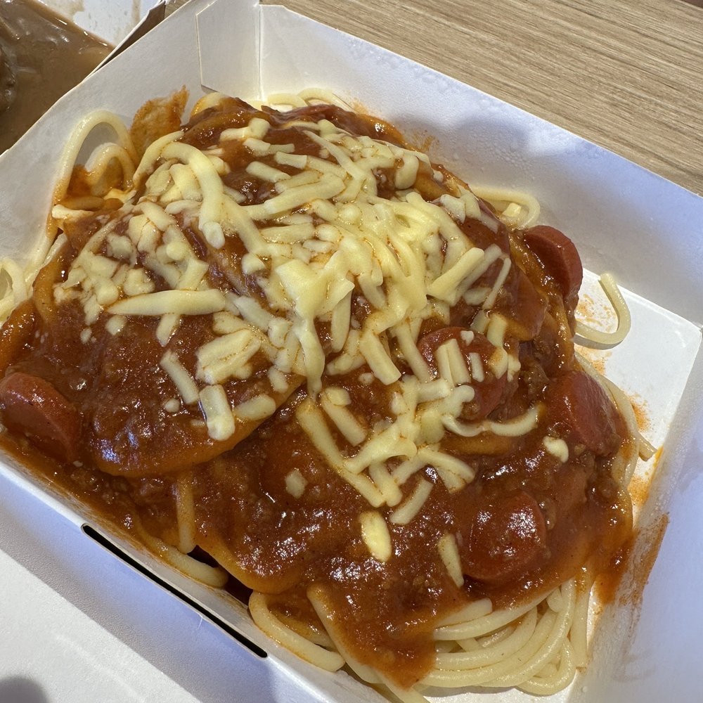 Jollibee - Filipino spaghetti - Fast Food Near Me - Fairfield, California Jollibee - Filipino spaghetti - Fast Food Near Me - Fairfield, California