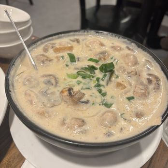Bhan Mae Vane - Tom Kha - Thai Near Me - Alameda, California
