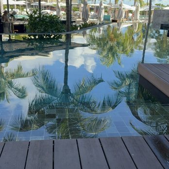 TRS Coral - Swim up jr. suite - Hotels Near Me - Cancún, ROO