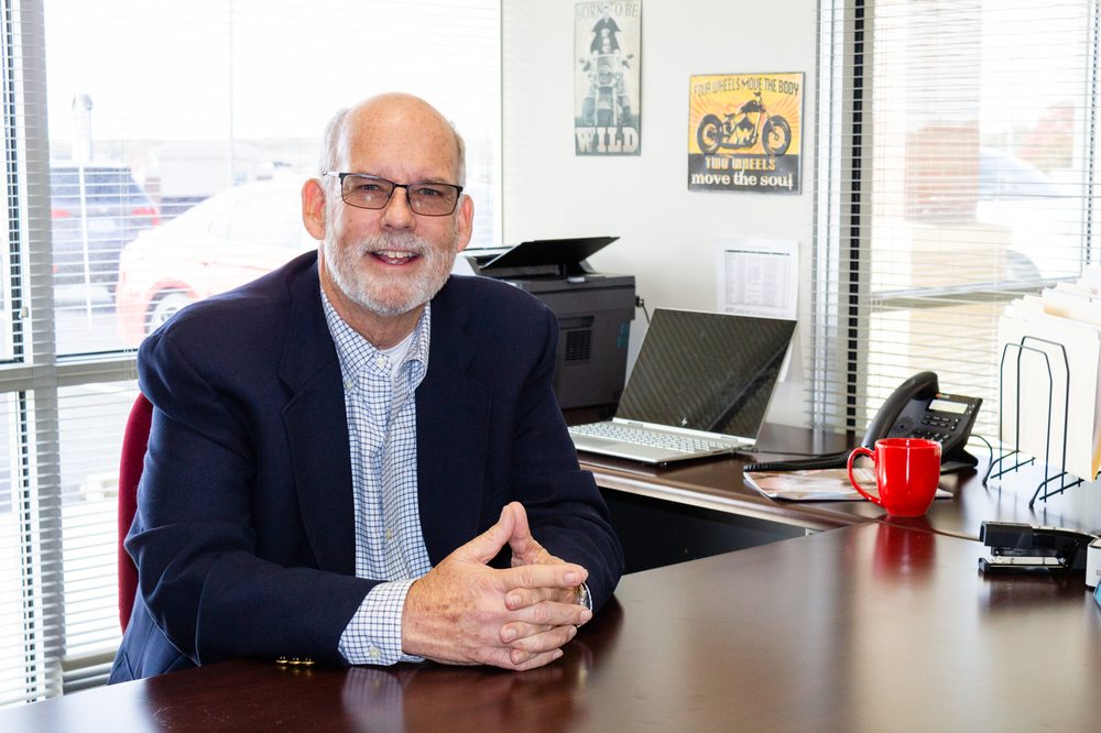 THE BLOOMBERG TEAM REALTORS CRYELEIKE, CABOT Updated April 2024 10 Photos 2080 W Main