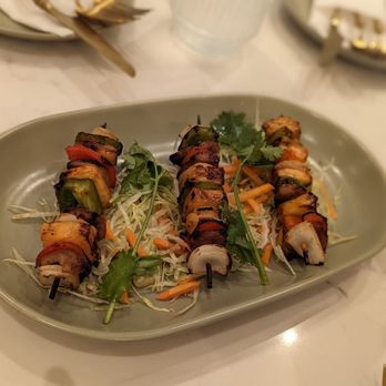 Lantern House Kitchen & Bar - Asian Fusion Near Me - Reston, Virginia Lantern House Kitchen & Bar - Asian Fusion Near Me - Reston, Virginia