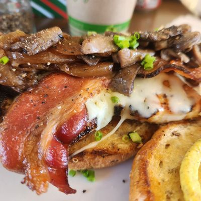 Southern Grounds & Co. by null