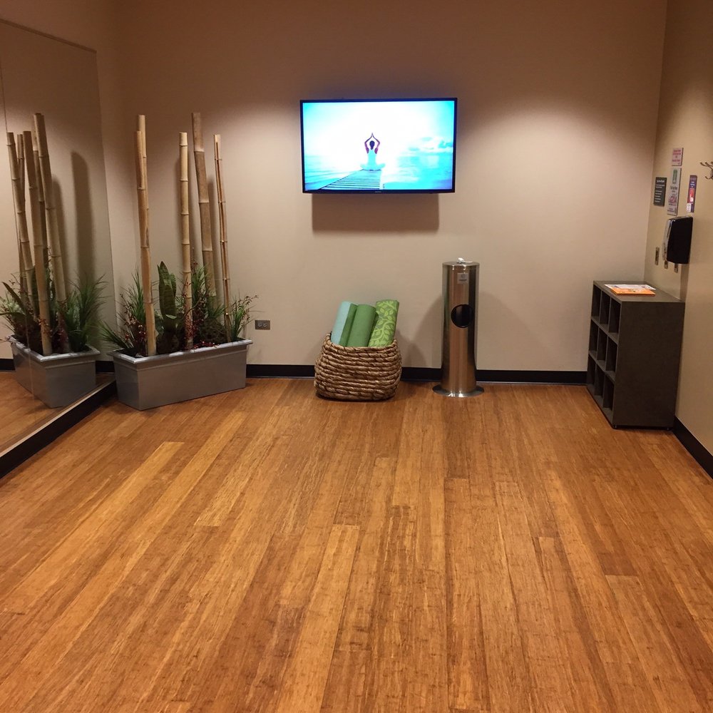 Yoga Room - Whattttttt???!!!! Loving this - Yoga Near Me - Chicago, Illinois Yoga Room - Whattttttt???!!!! Loving this - Yoga Near Me - Chicago, Illinois