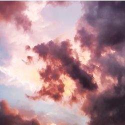 Quantum Healing Hypnosis