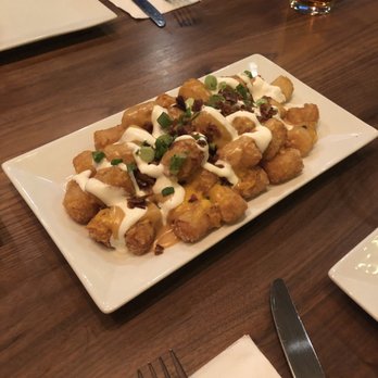 Bunker Hill American Taproom - Tot-chos - Bars Near Me - Wantagh, New York Bunker Hill American Taproom - Tot-chos - Bars Near Me - Wantagh, New York