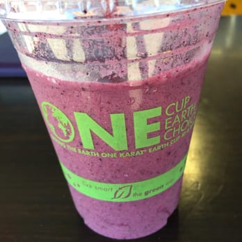 Melrose Squeeze - Blueberry, banana, strawberry and agave with unsweetened almond milk. - Juice Bars & Smoothies Near Me - Los Angeles, California Melrose Squeeze - Blueberry, banana, strawberry and agave with unsweetened almond milk. - Juice Bars & Smoothies Near Me - Los Angeles, California