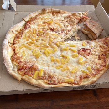 Sal's Pizza - Soupy pizza - Pizza Near Me - Smithfield, Virginia