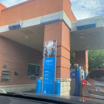 Chase Bank - Drive thru - Banks & Credit Unions Near Me - Baldwin, New York Chase Bank - Drive thru - Banks & Credit Unions Near Me - Baldwin, New York