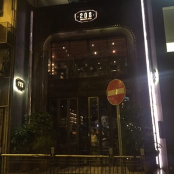 208 Duecento Otto - The outside at night - Bars Near Me - Hong Kong, HK