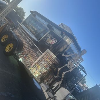 Tres Niñas Cafe - The truck - Coffee & Tea Near Me