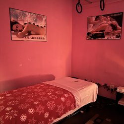 Bing Jing Massage and Spa
