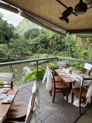 Haleiwa Joe's Haiku Gardens by null