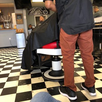 Kings Barbershop - Dad getting his hair cut while visiting Washington. Clean friendly barber shop. Nard did a awesome with both my dad and teenage son. - Barbers Near Me - Vancouver, Washington Kings Barbershop - Dad getting his hair cut while visiting Washington. Clean friendly barber shop. Nard did a awesome with both my dad and teenage son. - Barbers Near Me - Vancouver, Washington
