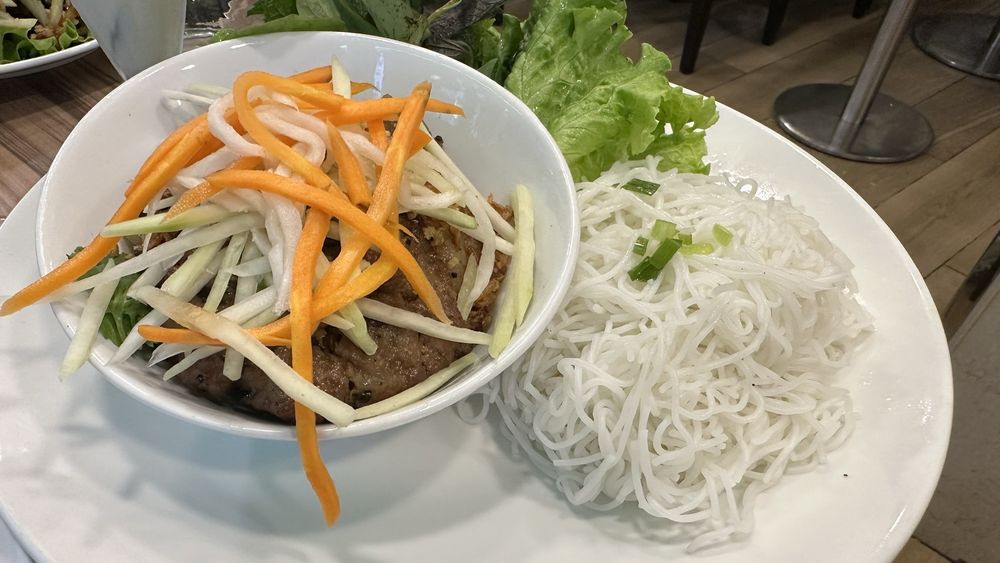Pho Bom