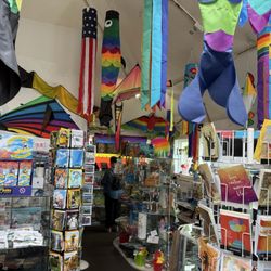 Rainbow City Limit - Interesting store