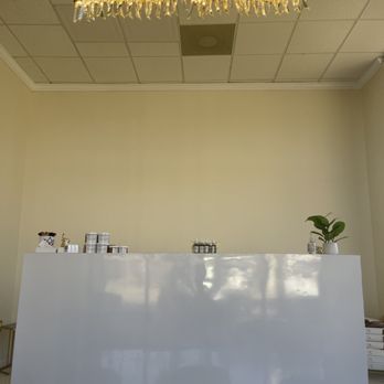 Naked Body Waxing - Lobby front desk area - Waxing Near Me - Houston, Texas Naked Body Waxing - Lobby front desk area - Waxing Near Me - Houston, Texas