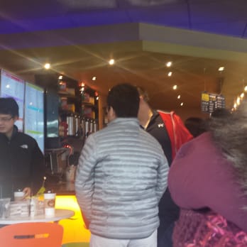 Kung Fu Tea - Packed Sunday - Coffee & Tea Near Me - Chicago, Illinois