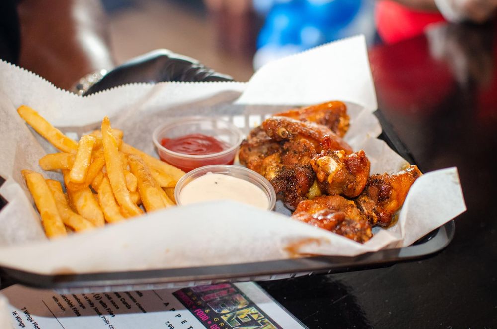Vibez Bar & Grill