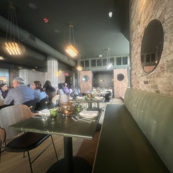 Monti Aperitivo & Cucina - Super comfy banquettes - Italian Near Me - Indianapolis, Indiana Monti Aperitivo & Cucina - Super comfy banquettes - Italian Near Me - Indianapolis, Indiana