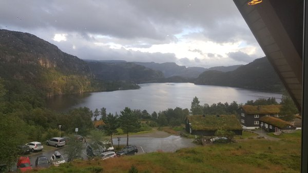 Preikestolen Fjellstue by null