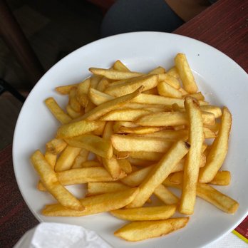 Giannoni's Deli - Tasty fries - Delis Near Me - Scarsdale, New York Giannoni's Deli - Tasty fries - Delis Near Me - Scarsdale, New York