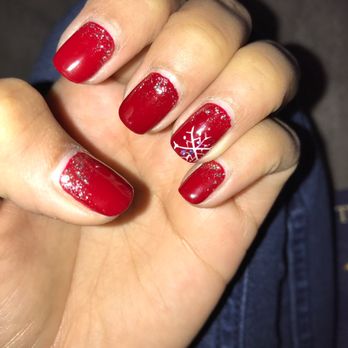 Flanders Nail Salon - #holidaynails #snow perfect Christmas themed nails done! - Nail Salons Near Me - Flanders, New Jersey