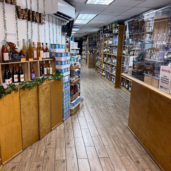 Delancey Wine - the inside of a liquor store - Beer, Wine & Spirits Near Me - New York, New York Delancey Wine - the inside of a liquor store - Beer, Wine & Spirits Near Me - New York, New York