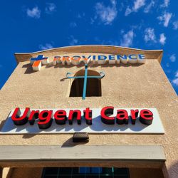 Providence Medical Institute - Carson Urgent Care - Signage