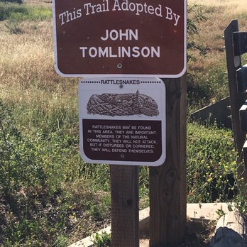 Iron Mountain - Sign saying There is Rattle Snakes - Hiking Near Me - Poway, California Iron Mountain - Sign saying There is Rattle Snakes - Hiking Near Me - Poway, California
