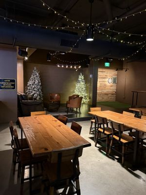 The Public House by null
