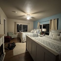 Taylor Creek Lodge - Cedar Room