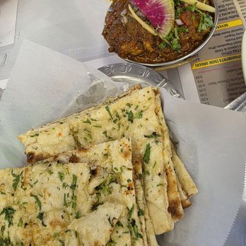 Everest Cuisine-San Jose - Garlic Naan - Indian Near Me - San Jose, California Everest Cuisine-San Jose - Garlic Naan - Indian Near Me - San Jose, California