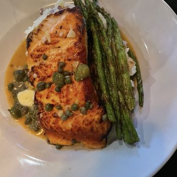 Oxford Tavern - Italian Near Me - Barrington, Rhode Island