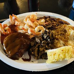 Bruce Hotel - The best food!!!!