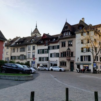 Schaffhausen - On Moserstrasse in City Centre Schaffhausen - Landmarks & Historical Buildings Near Me - Schaffhausen, SH