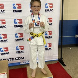 Lion's Pride Martial Arts - Beginners learn to set a goal, and work hard to excel.