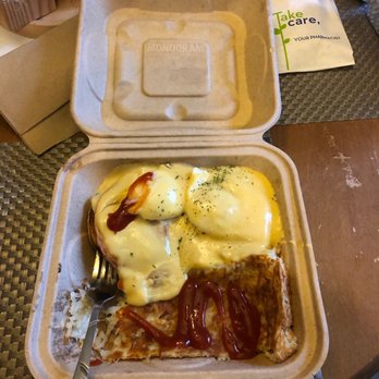 Totem Family Dining - Eggs Benedict - Breakfast & Brunch Near Me - Everett, Washington Totem Family Dining - Eggs Benedict - Breakfast & Brunch Near Me - Everett, Washington