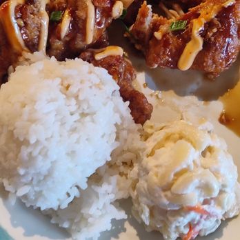 Joey's Kitchen Napili - Garlic chicken - Filipino Near Me - Lahaina, Hawaii