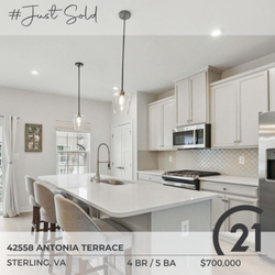 Nancy Pav - Century 21 Redwood Realty - This lovely 4 bedroom, 3 full, 1 half bath townhouse has sold